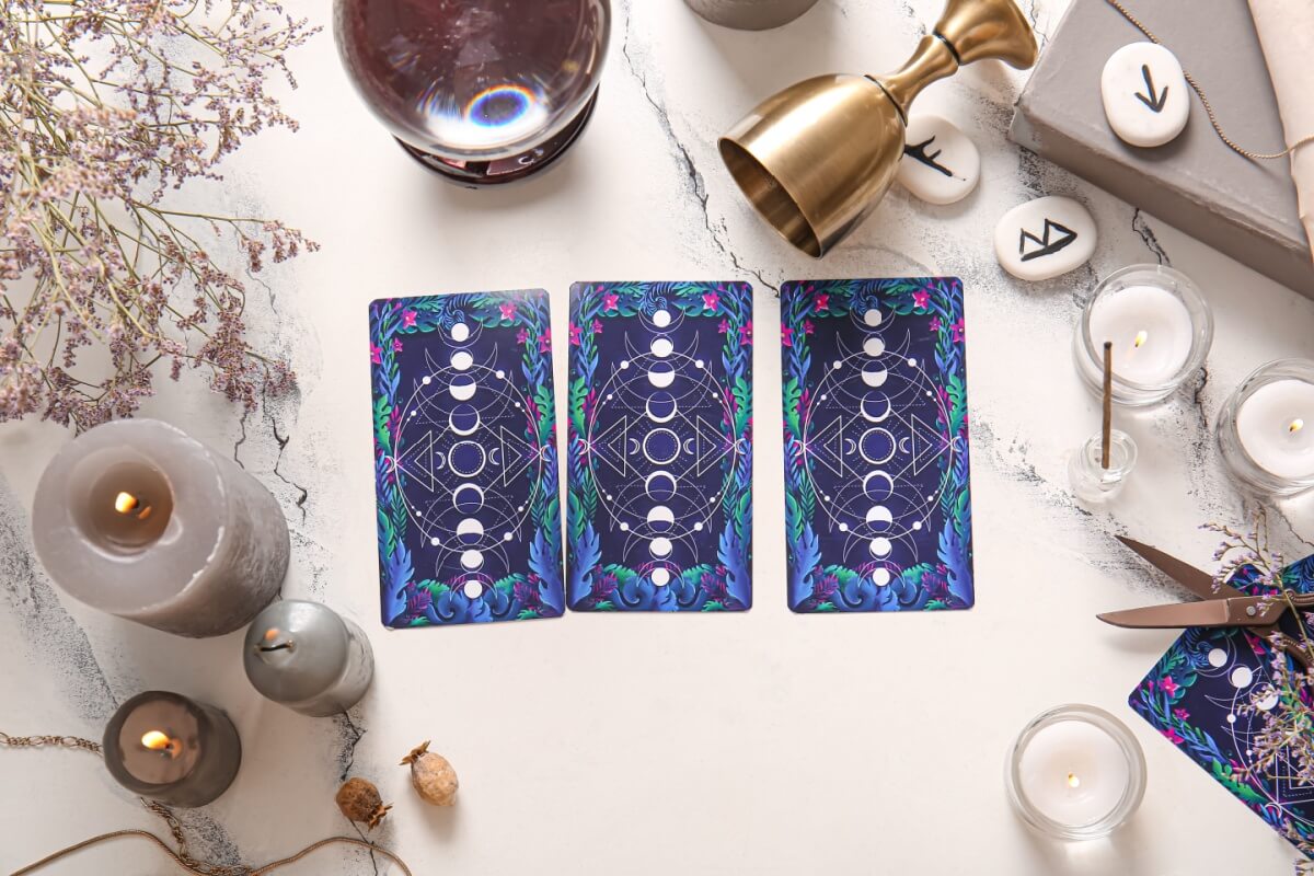 Tarot de junho: veja as previsões para os 12 signos do zodíaco