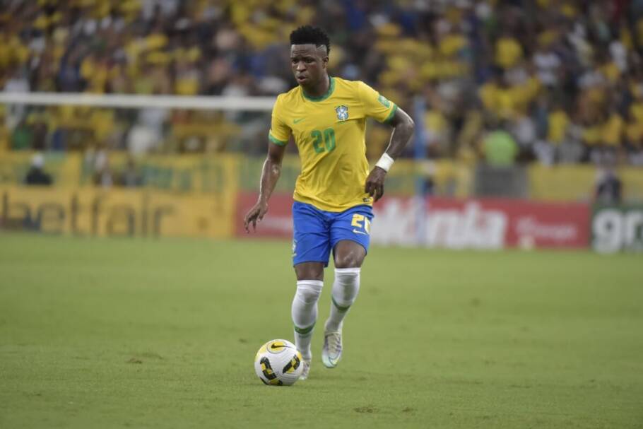 Vinícius Júnior aparece como um dos jogadores mais fortemente ativados pelo céu do torneio (Imagem: A.RICARDO | Shutterstock)