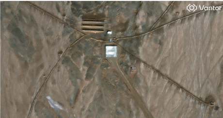 Podemos ver que essa infraestrutura está sendo construída em grande escala, cobrindo milhares de quilômetros quadrados de deserto além dos campos de silos