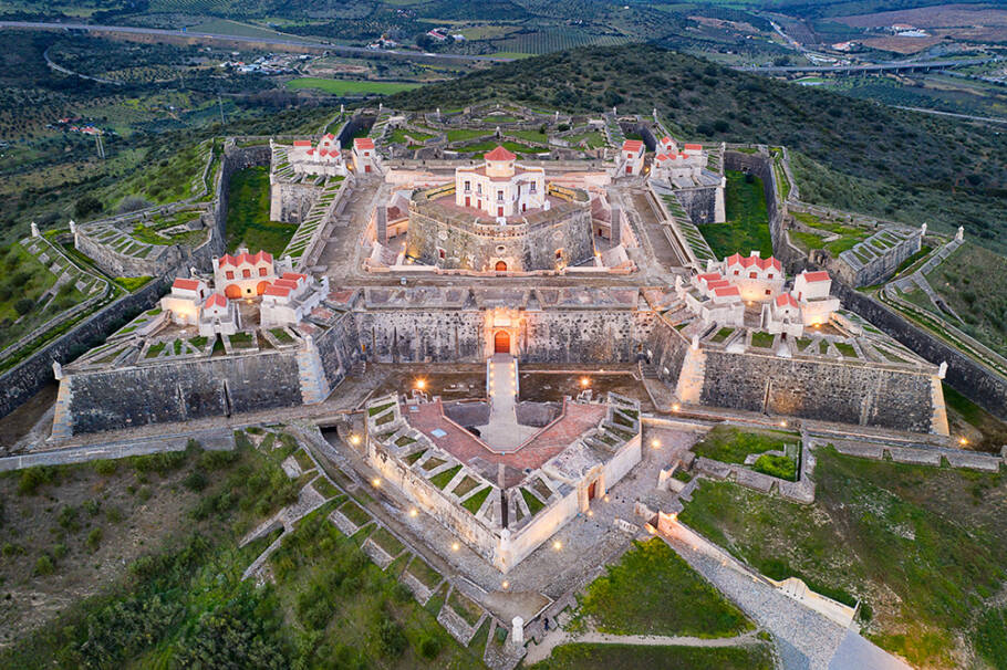 Vista do Forte de Nossa Senhora da Graçana cidade de Elvas, no Alentejo