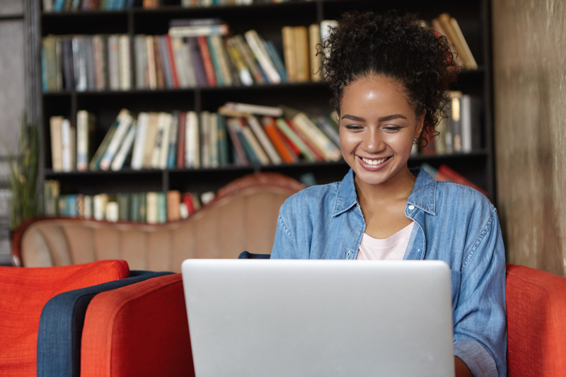 MOVER oferece 11 mil bolsas gratuitas em cursos de idiomas