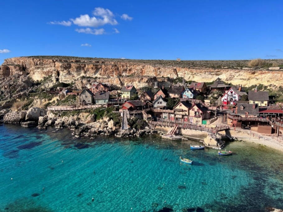 Anchor Bay, no norte de Malta, já foi cenário do filme “Popeye”