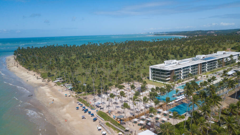Praia de Ipioca mostra outra face do litoral de Maceió (AL) Vista do Maceió Mar Hotel, da MME Hotéis