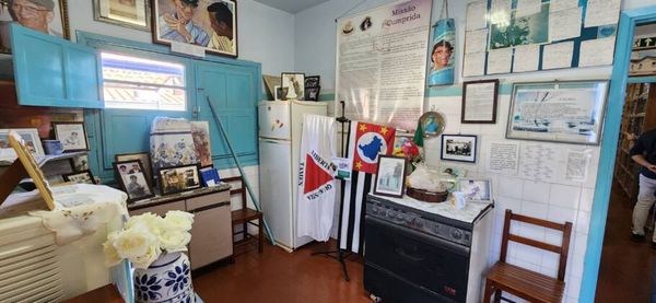 Museus orgânicos mantêm a memória de Uberaba viva Interior da casa onde morou Chico Xavier