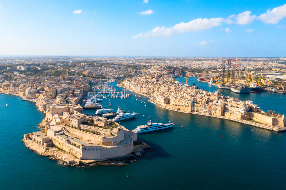 Malta serviu de cenário para o novo filme da jovem detetive Enola Holmes