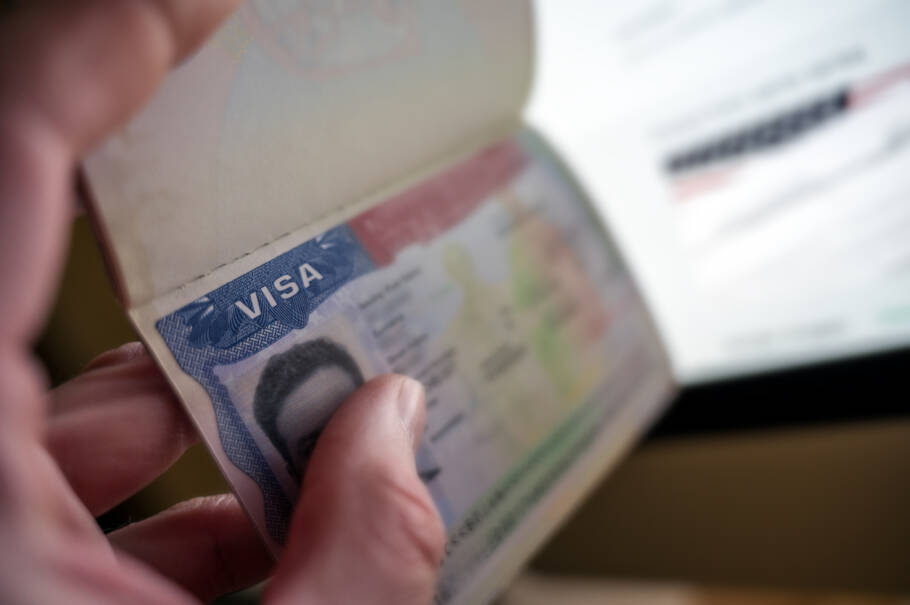 Programa promete atendimento em até 10 dias úteis para solicitantes dos vistos B1/B2