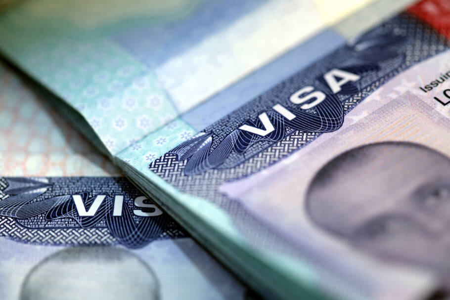 A taxa extra do visto americano mas não altera os critérios de aprovação